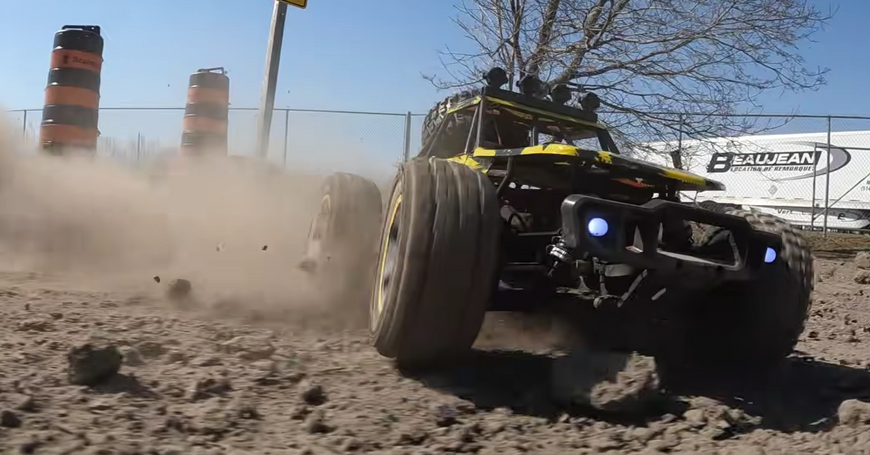 Радиоуправляемая машинка ENOZE 9203E 1:10 4WD, внедорожник на пульте RC до 45 км/ч для бездорожья, мощный двигатель 7554434343 фото
