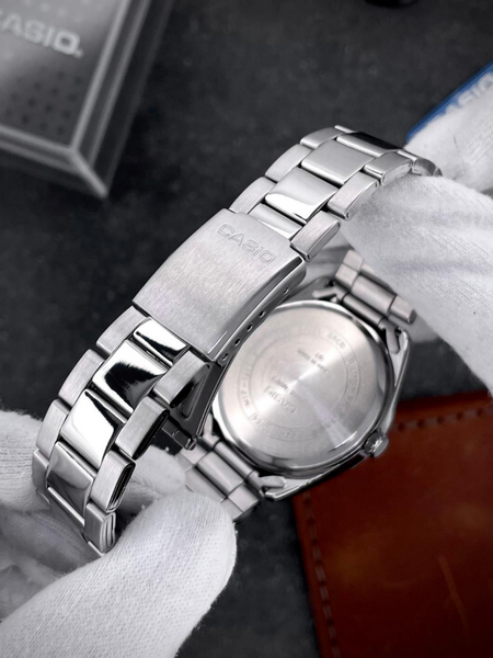 Чоловічий годинник Casio MTP-1302D-7A1VEF MTP0030 фото