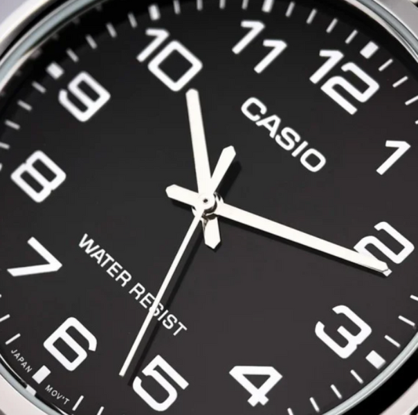 Класичний наручний чоловічий годинник Casio MTP-V001D-1B. Кварцовий механізм, чорний циферблат, водозахист 30 м., мінеральне скло, сріблястий корпус і браслет V0112 фото