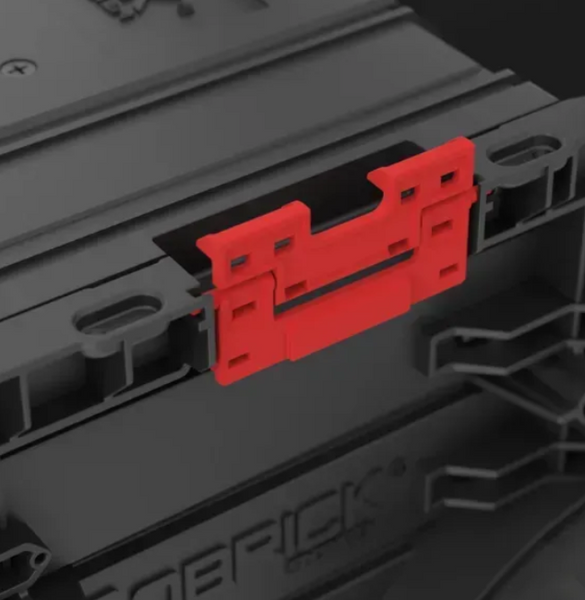 Ящик для инструментов на колесах Qbrick System PRO Cart 2.0 Plus Drawer 3 &mdash; 3 выдвижные ящика, телескопическая ручка SKRWQCP2PD3CZAPG001 фото